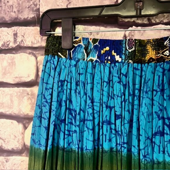 Chaudry KC Multicolored Gauzy Pleated Skirt Size M - Picture 7 of 9